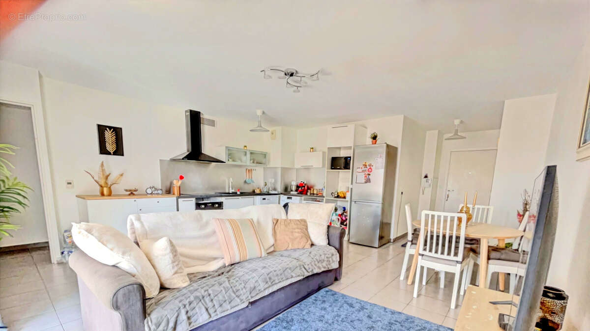 Appartement à MARSEILLE-10E