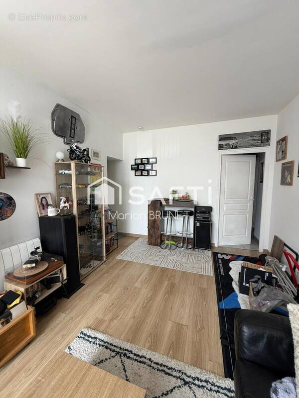 Photo 1 - Appartement à CLERMONT