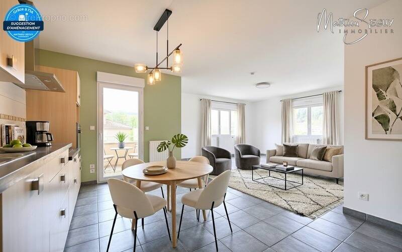 YZERON - Agréable appartement grand T3 avec balcon et vue  + stationnement dans garage fermé - photo 1