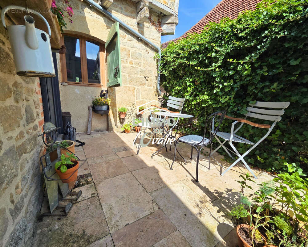 Maison Miers 7 pièce(s) 115 m2 - photo 10