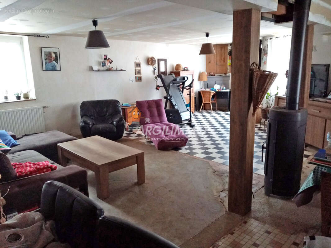 Maison à SAINT-CALAIS