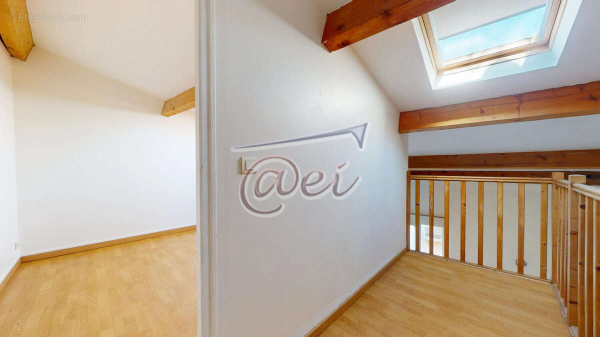 Appartement à SAINT-MAXIMIN-LA-SAINTE-BAUME