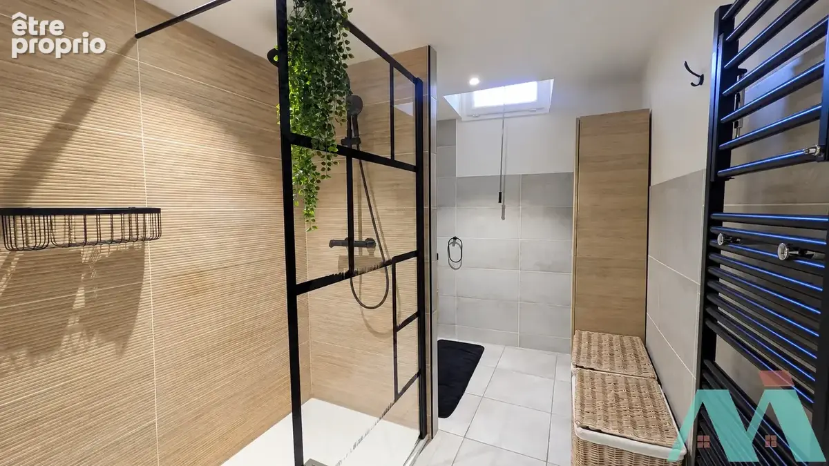 Appartement T4 de 136m2 entièrement rénové - photo 9