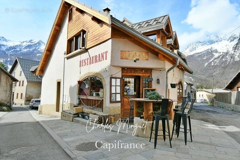 Commerce à LE MONETIER-LES-BAINS