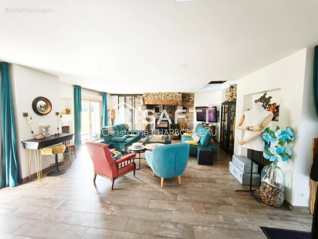 Photo 1 - Maison à BONNEMAIN