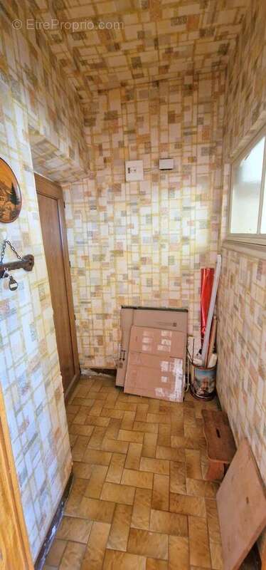 Appartement à ROQUEBRUNE-SUR-ARGENS