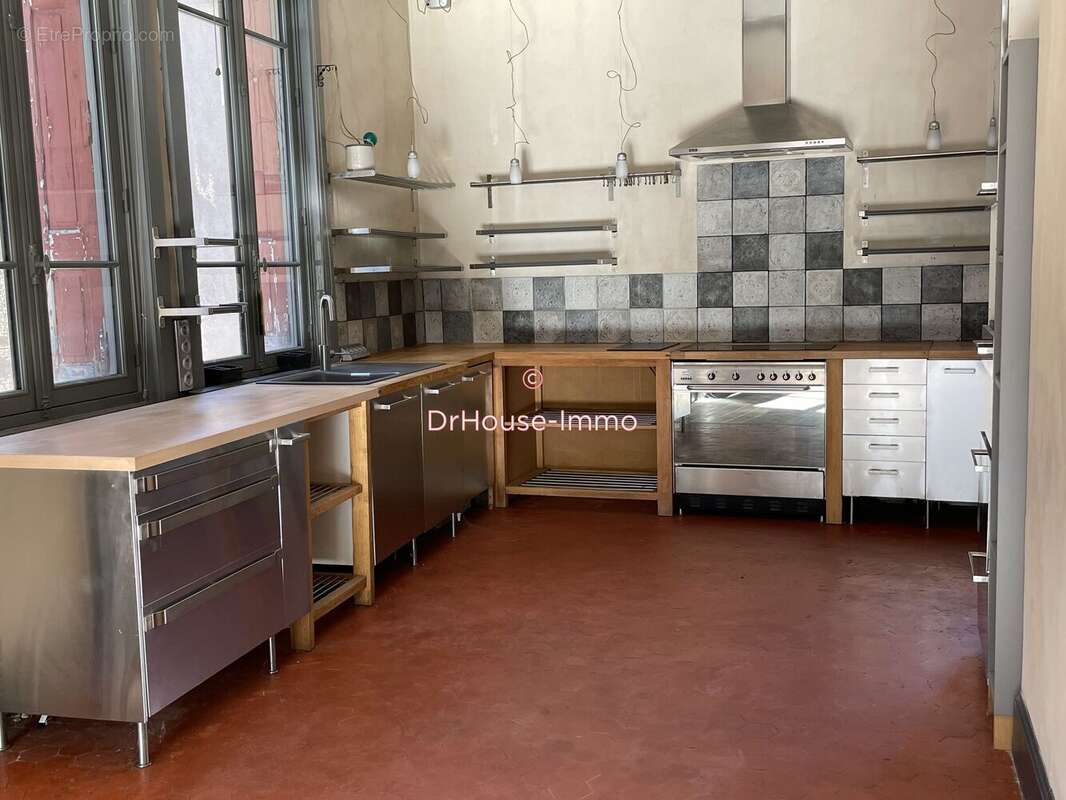 Maison à SAINT-PAUL-EN-JAREZ