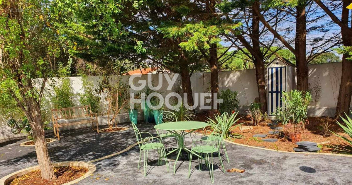 Maison à LA COUARDE-SUR-MER