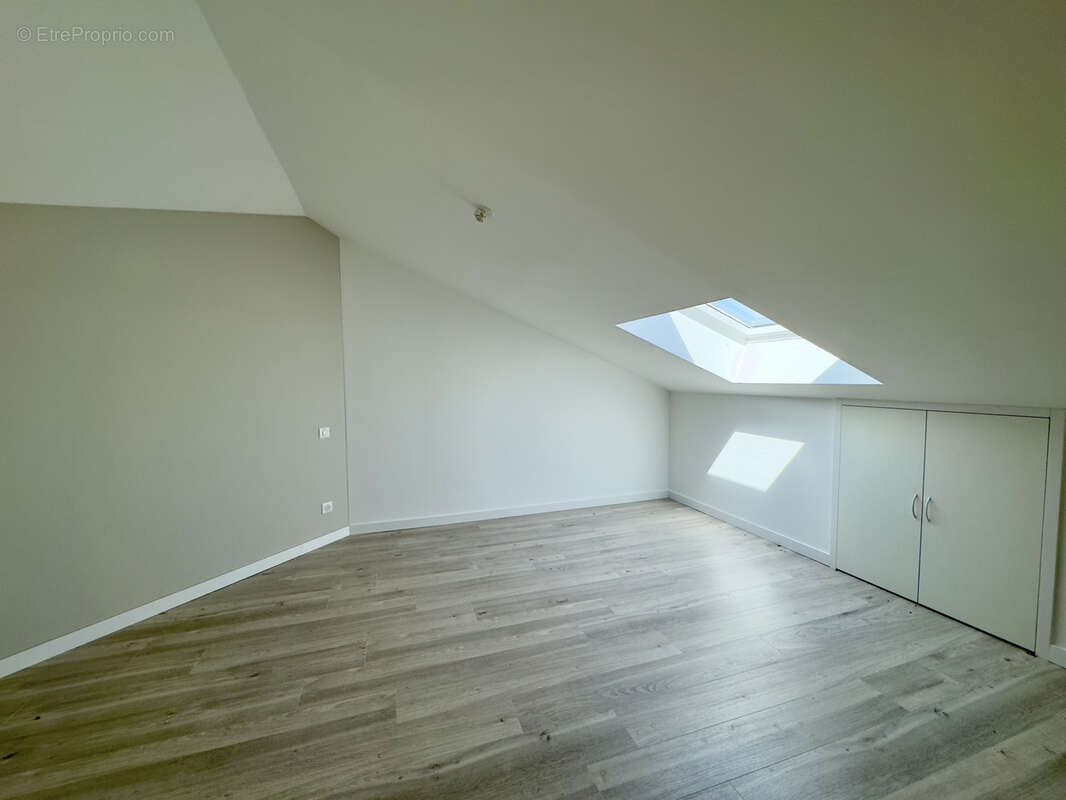 Appartement à CHARNOZ-SUR-AIN