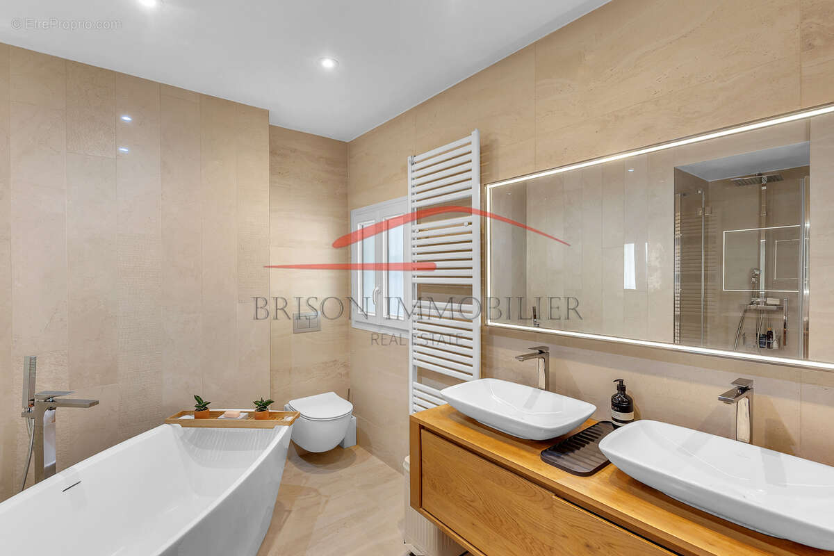 Maison à LA COLLE-SUR-LOUP