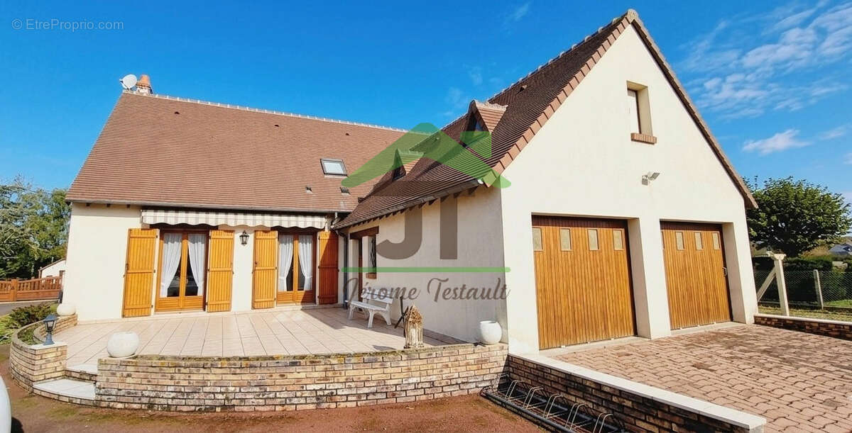 Maison à CHATEAUDUN