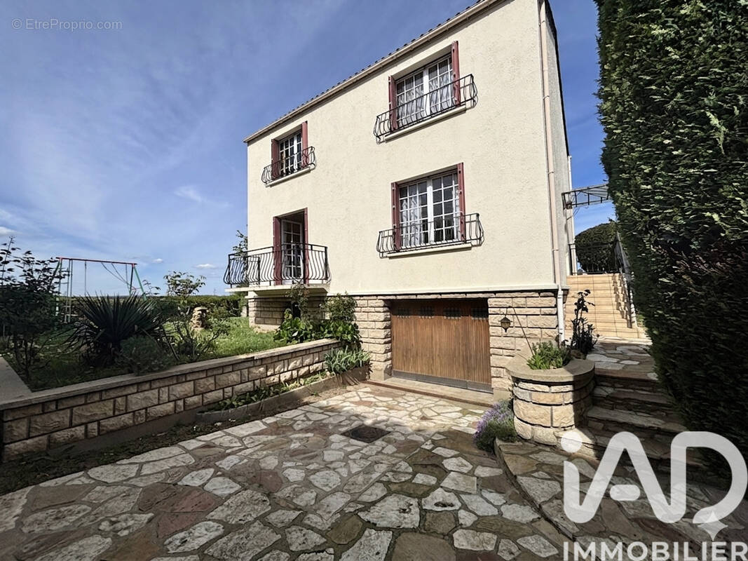 Photo 1 - Maison à BRETIGNY-SUR-ORGE
