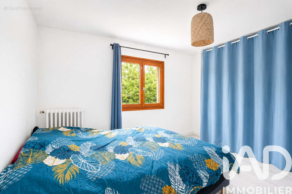 Maison 100 m² à Gonesse  - photo 7