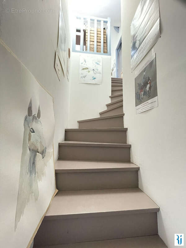 Maison à MONT-SAINT-AIGNAN