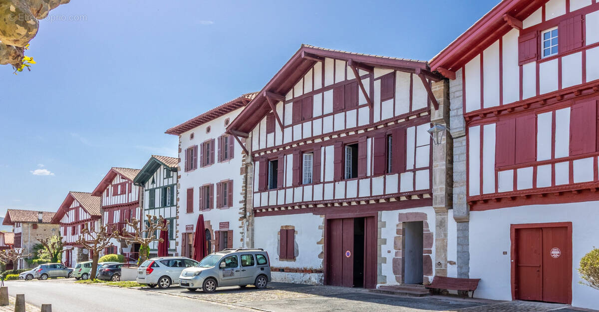 Maison à AINHOA