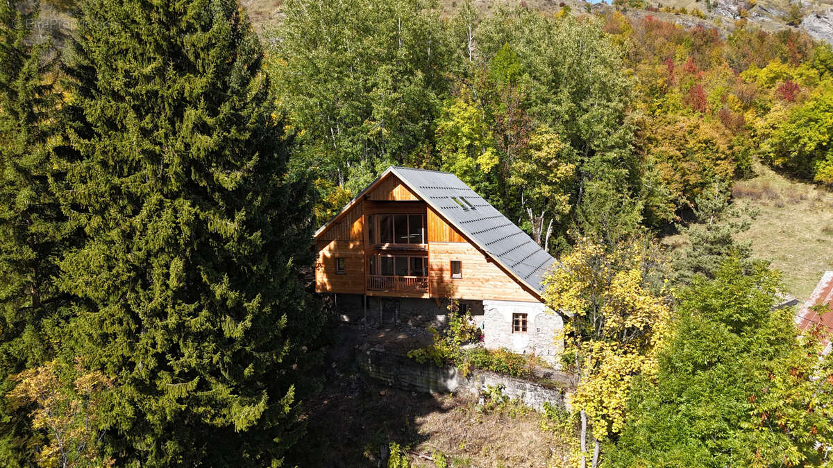 Maison à VILLAREMBERT