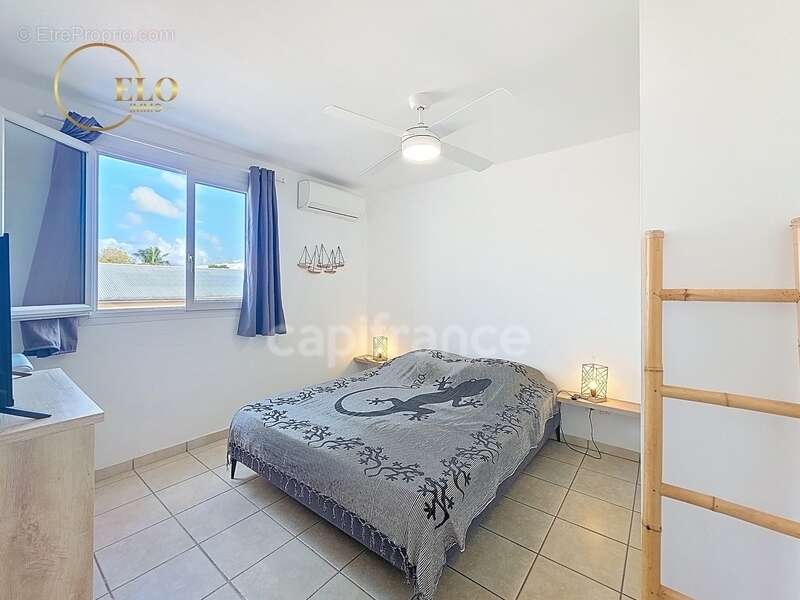 A vendre à Saint-François : Magnifique T3 Lumineux + parking - photo 4