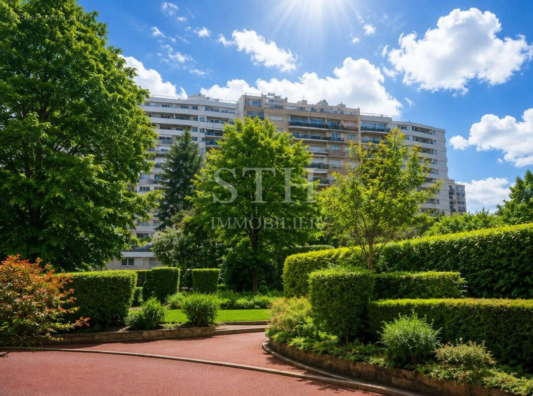 Appartement 110 m² à Paris-15e  - photo 2