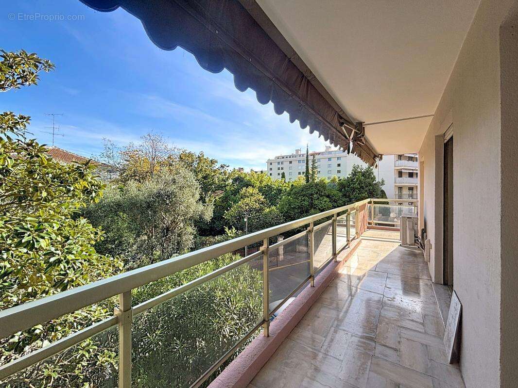 Appartement à CANNES