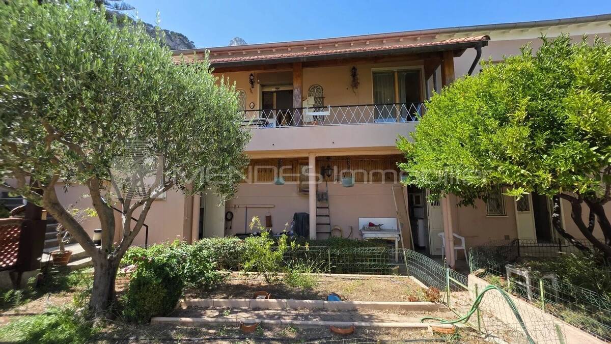 Maison à CAP-D'AIL