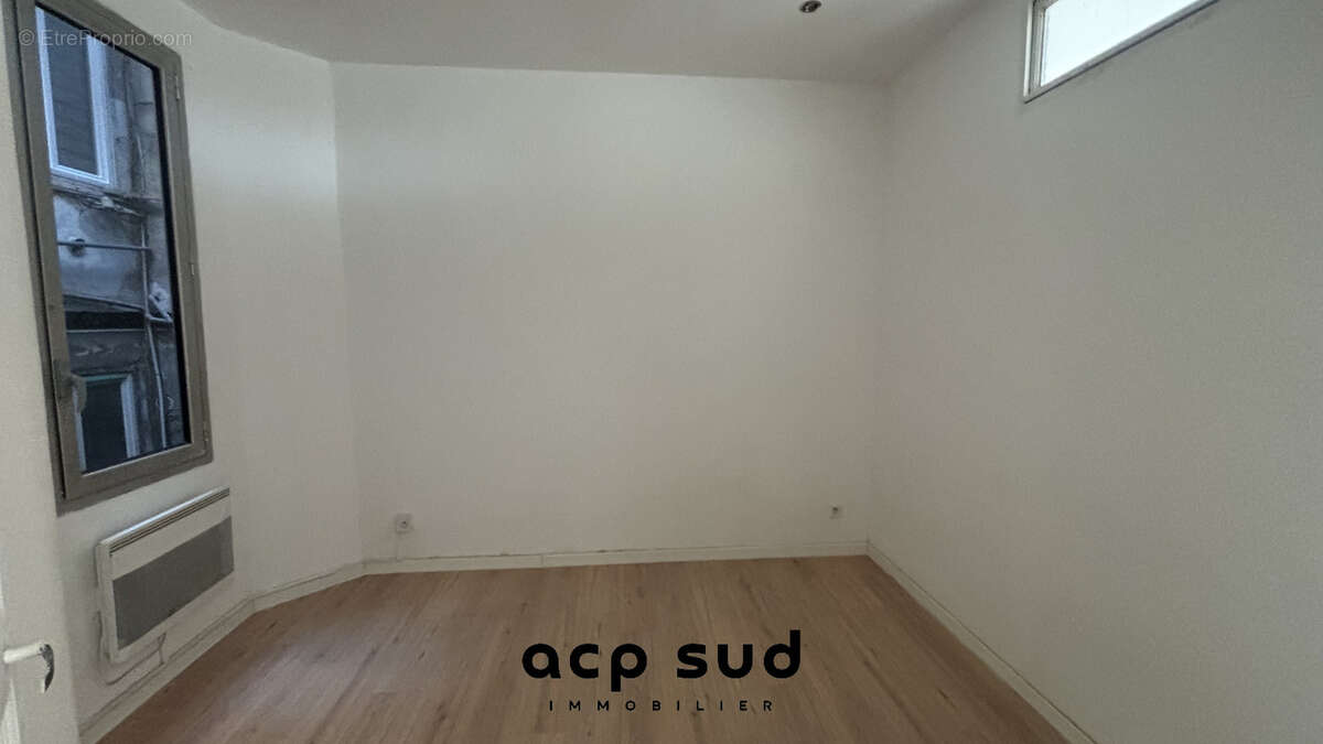 Appartement à MARSEILLE-15E
