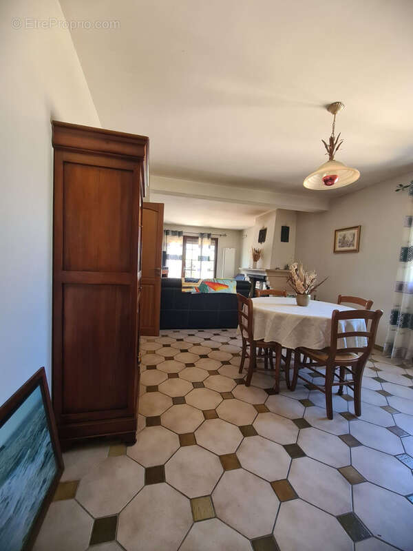 Maison à MELUN
