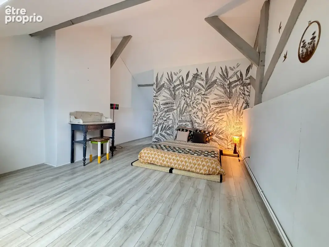 Tours   place sainte-anne   122 m2   2 chambres + mezzanine - photo 6