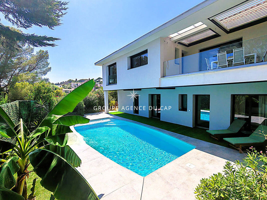 Maison à FREJUS