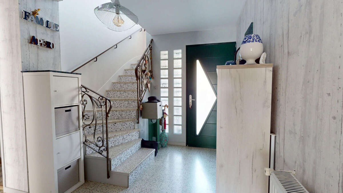 Maison à BUXEROLLES