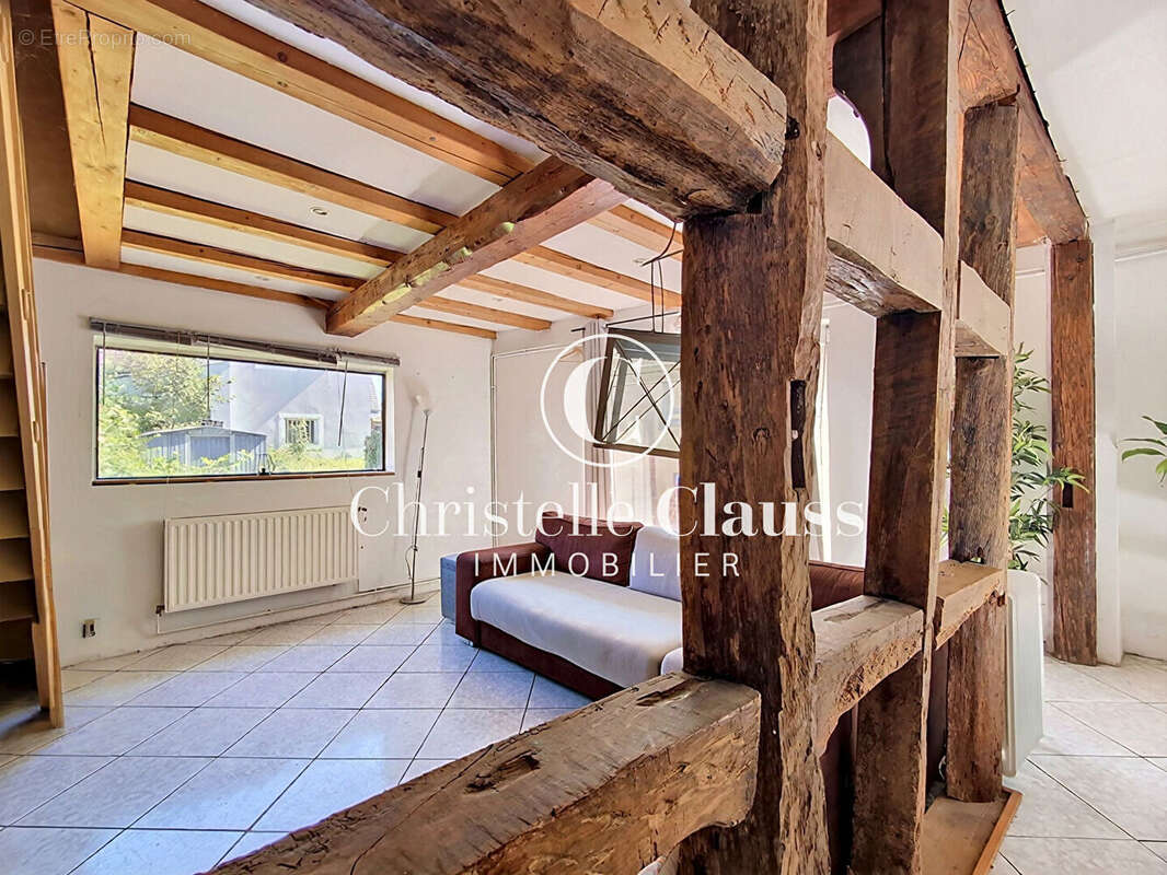 Maison  7 pièce(s) 186.35m² - photo 4