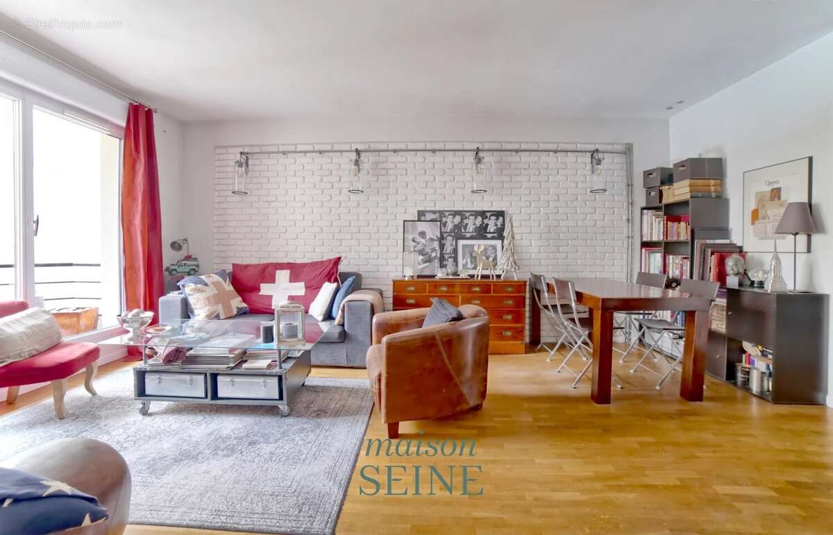 Appartement à LEVALLOIS-PERRET