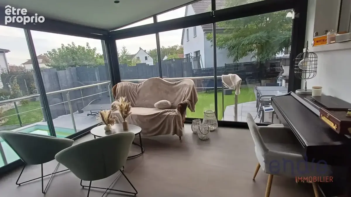 Wittelsheim  maison 160 m² en lisière de forêt  piscine, jacuzzi & 2 garages indépendants - photo 10