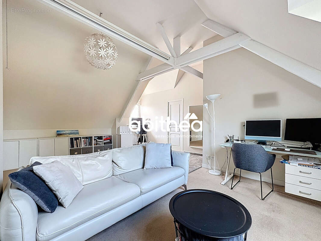 Maison à ANZIN-SAINT-AUBIN