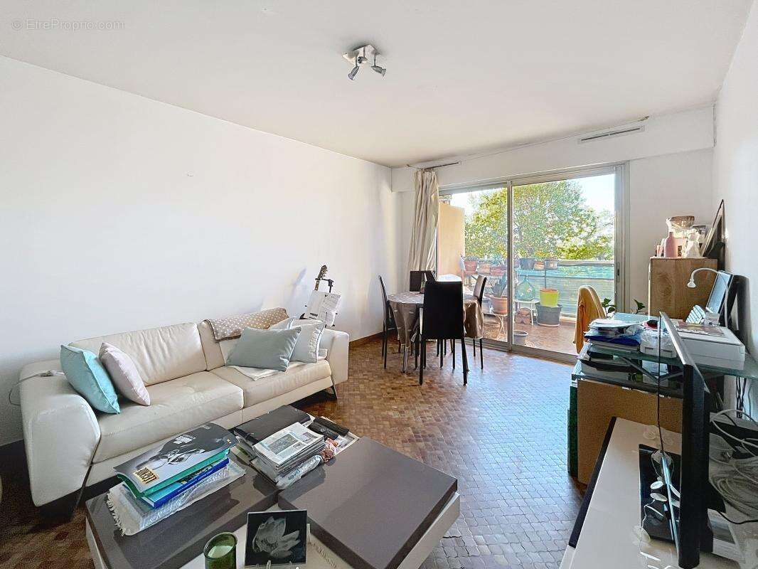 Appartement à FREJUS