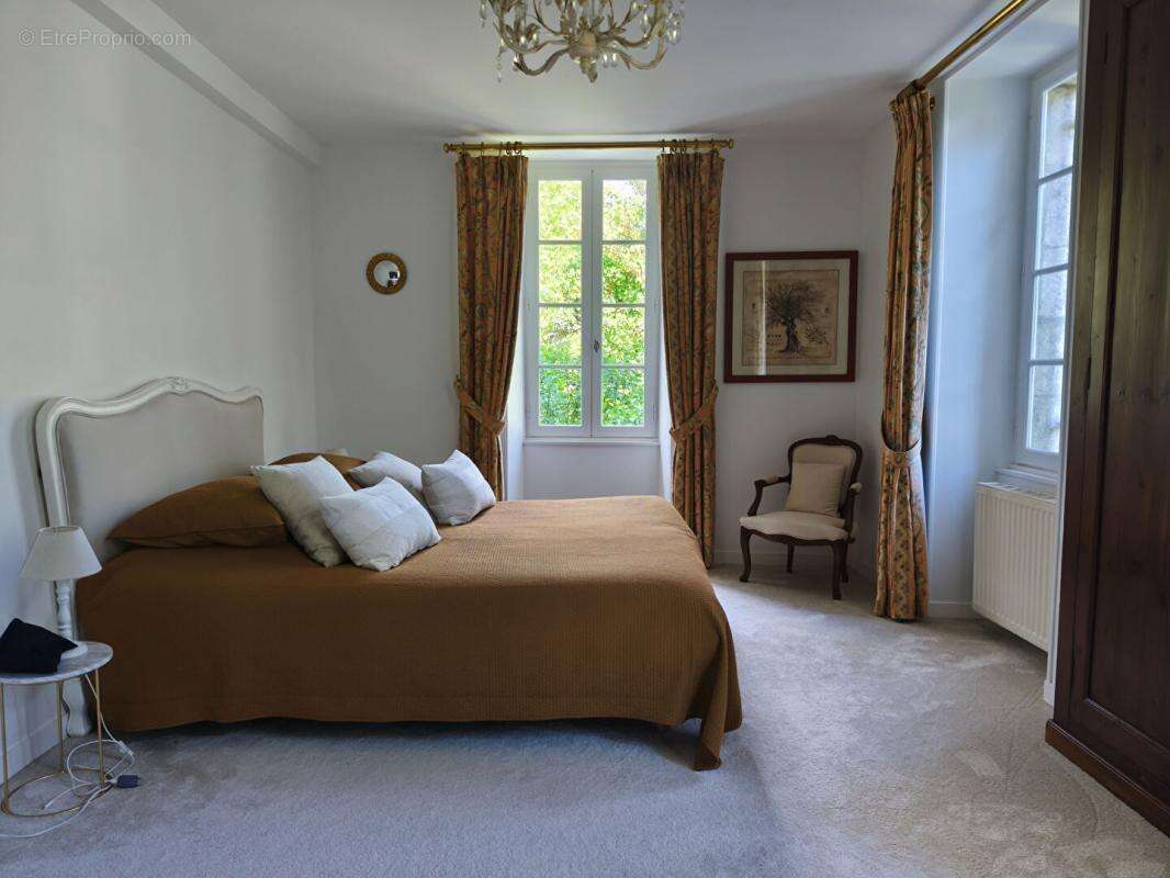 Maison à RIBERAC