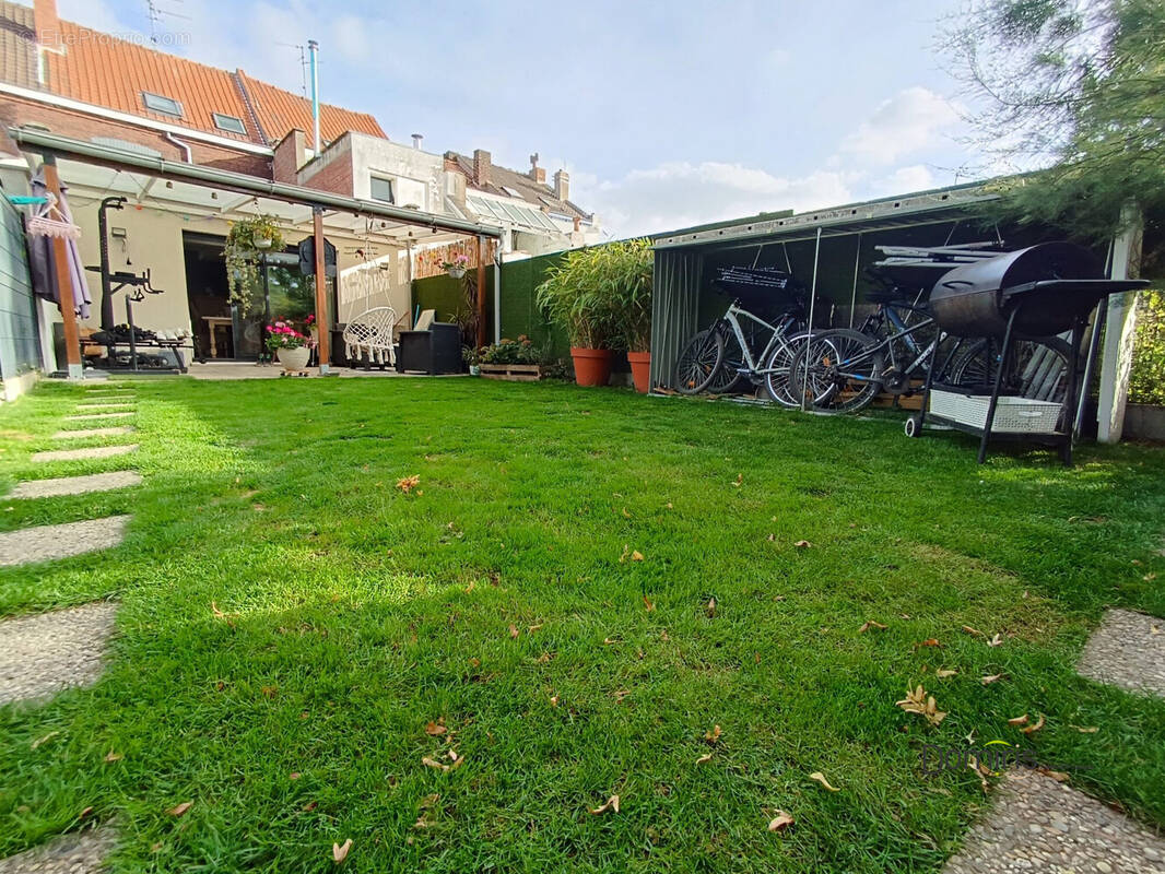 Maison à LYS-LEZ-LANNOY