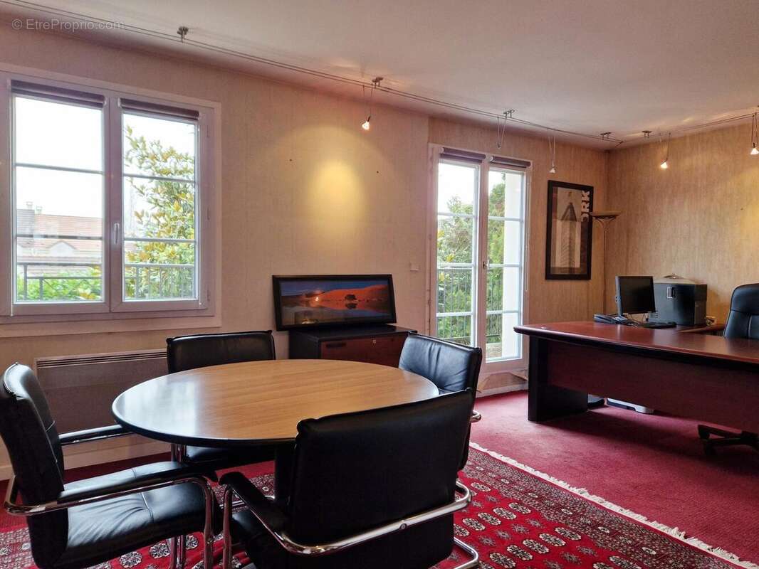 Photo 2 - Maison à CERGY