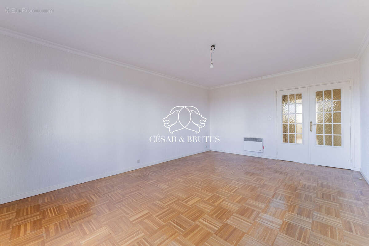 Appartement à CALUIRE-ET-CUIRE