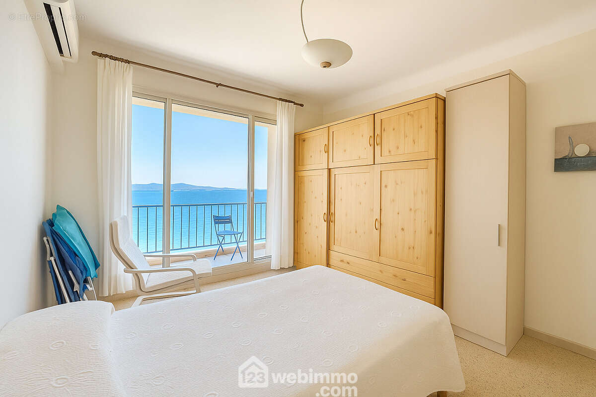 Chambre avec véritable vue mer : un atout rare sur le Golfe de Saint-Tropez. - Appartement à SAINTE-MAXIME