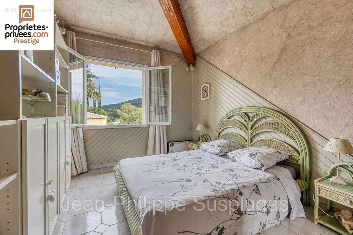 Maison à LA CADIERE-D'AZUR