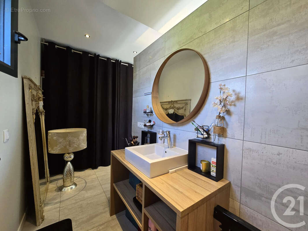 Maison 220 m² à Carbonne  - photo 17