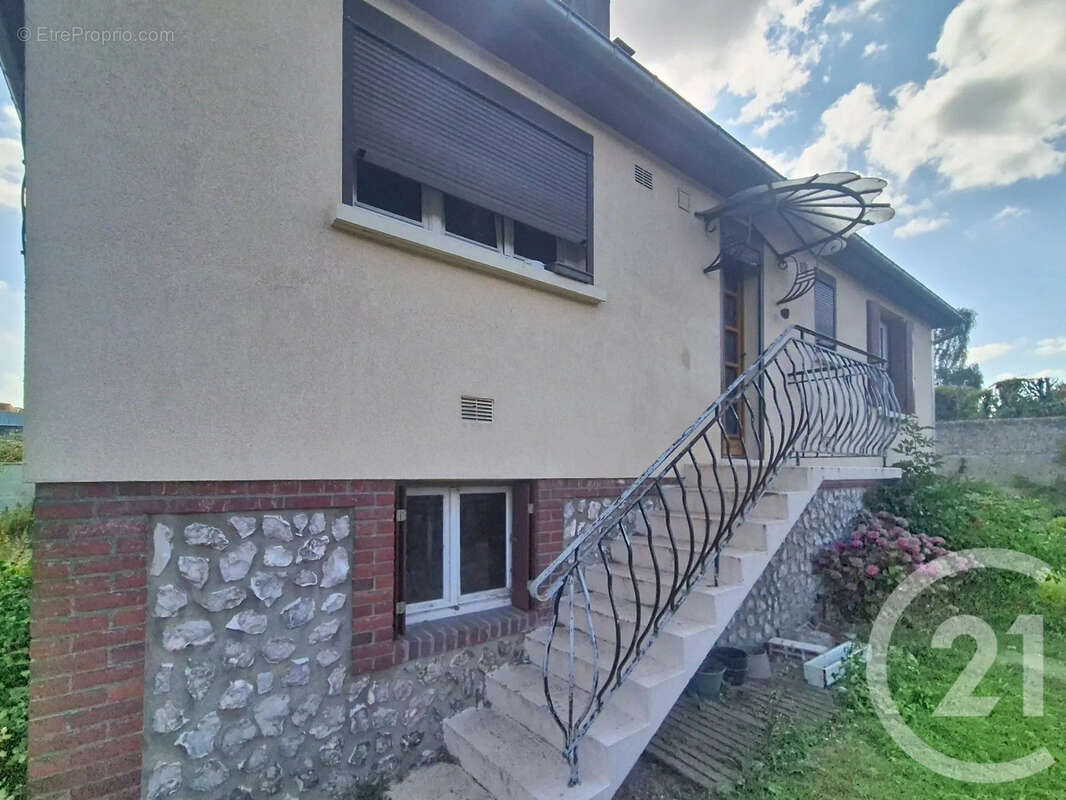 Maison 88 m² à Pont-Audemer  - photo 3