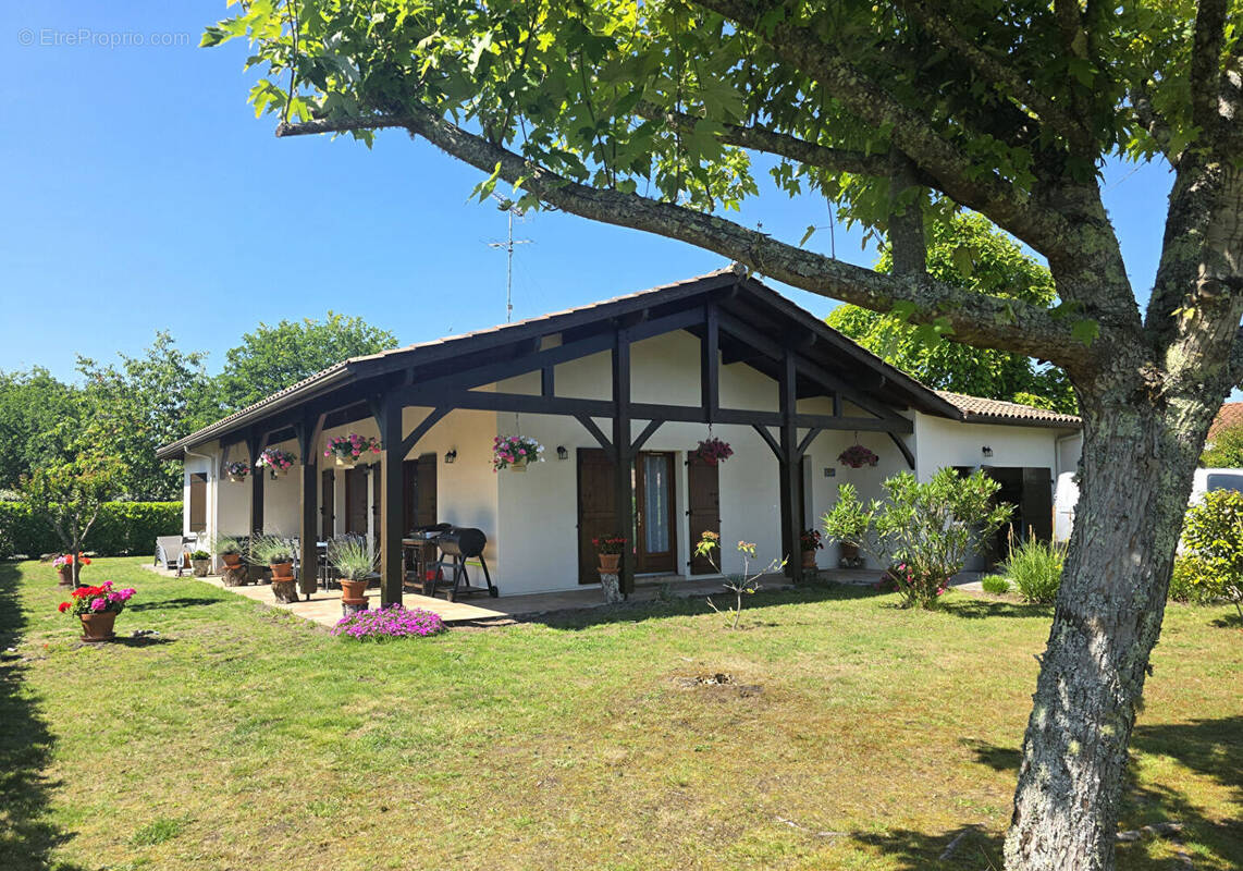 Maison à VIELLE-SAINT-GIRONS