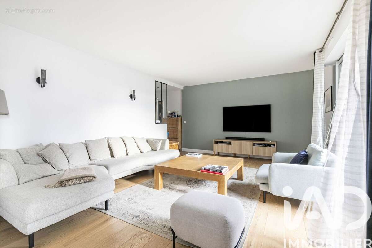 Photo 2 - Appartement à PUTEAUX