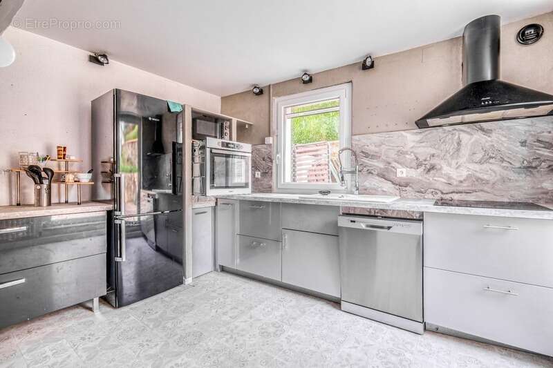 Maison à LIZY-SUR-OURCQ