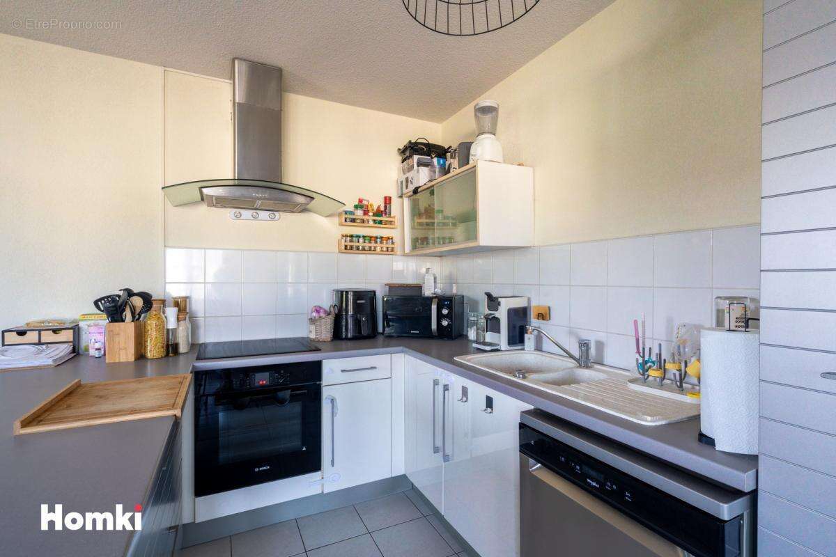 Appartement à LE HAILLAN