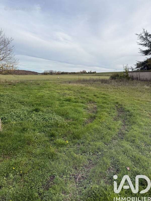 Photo 5 - Terrain à FONTAINE-LA-GAILLARDE