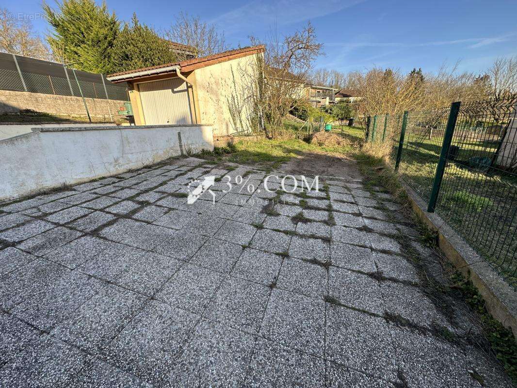 Maison à VARANGEVILLE