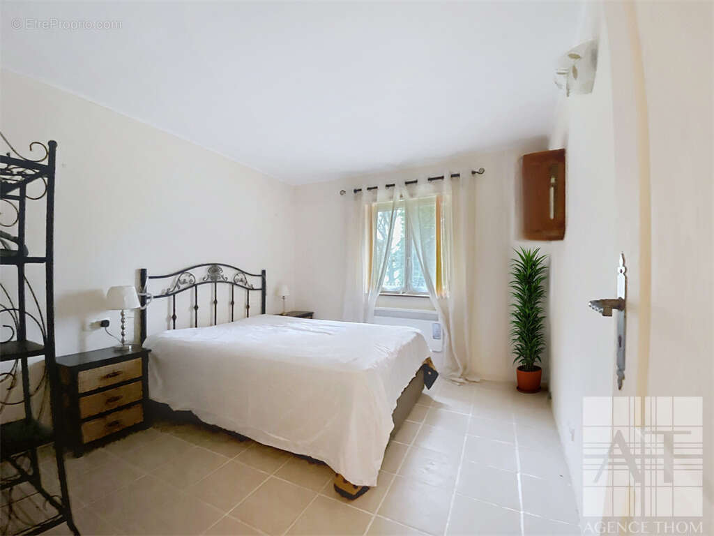 Maison à COUESMES-VAUCE