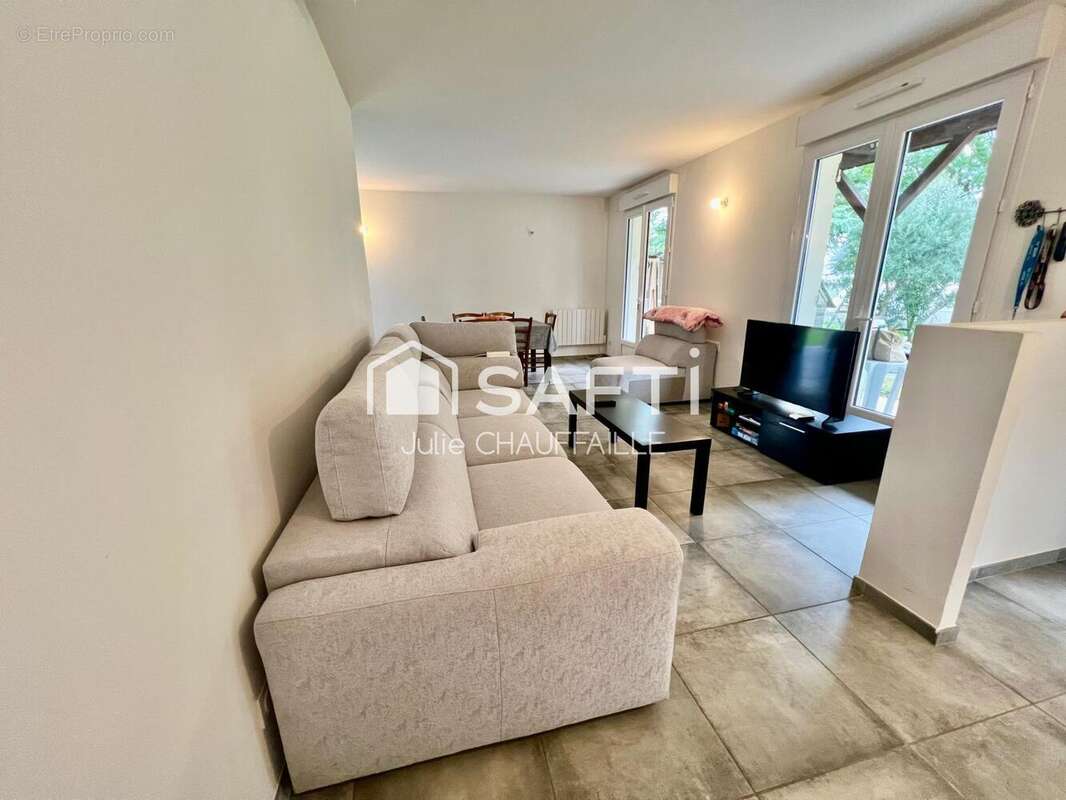 Photo 3 - Maison à VIRAZEIL